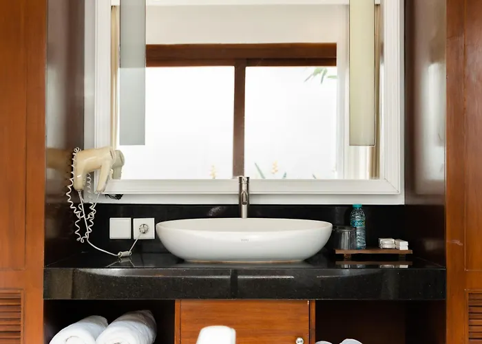 Anari Kuta By The Wina Villa