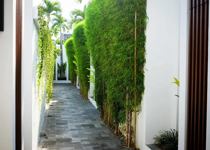 Anari Kuta By The Wina * Legian (Bali)